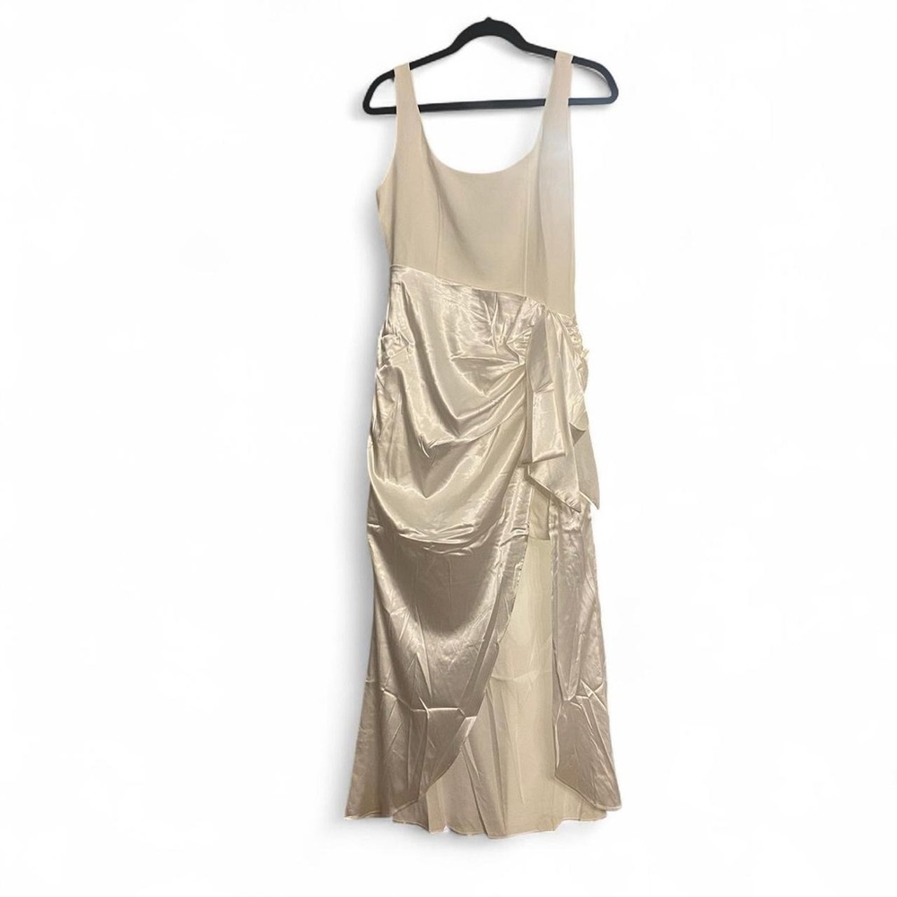 NWOT Mable Anthropologie White Coquette Bridal Satin Wrap Skirt Dress, Size M.
